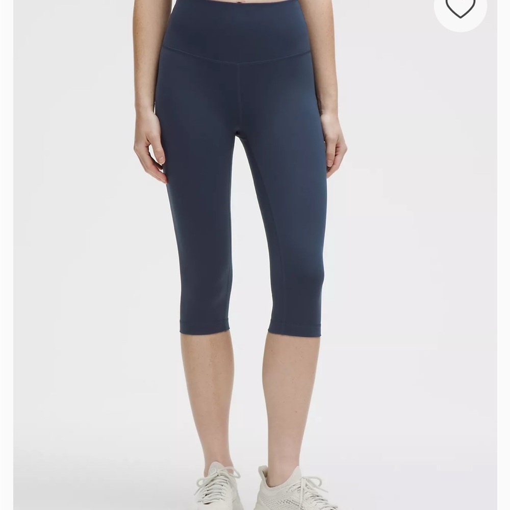 Navy Blue Capri Leggings
